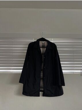 Casual Corner Black Women's Coat with Plaid Lining